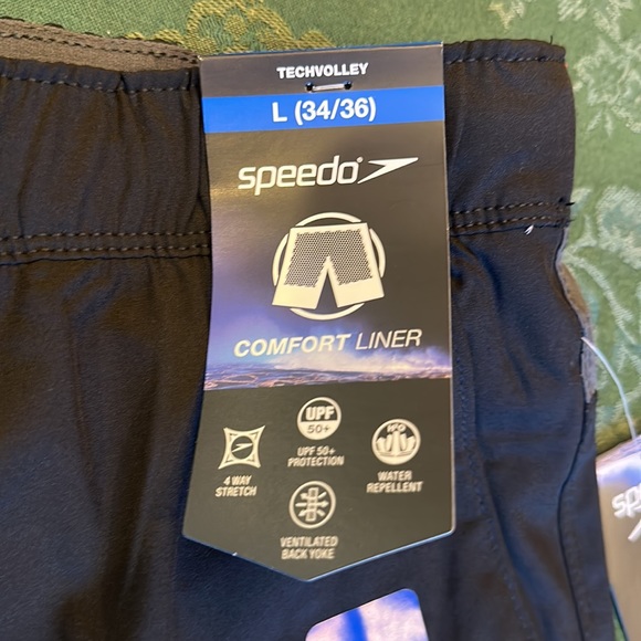Speedo Swim Shorts Trunks Men's Sz largeTech Volley Comfort Liner Black/Grey NWT - Picture 6 of 9